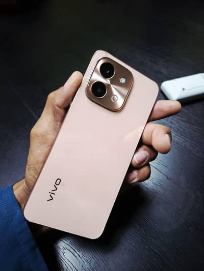 vivo y28