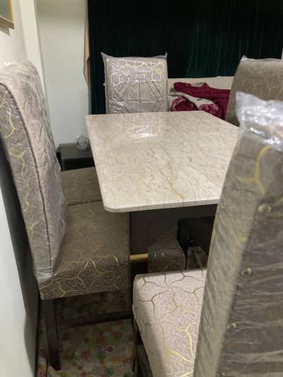 Luxury Dinning table