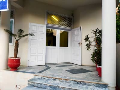 Ground+Basement Building For Rent In Satellite Town Rawalpindi