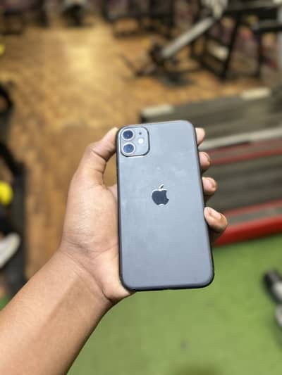 Iphone 11 mobile phone non pta jv cont. 03101493619