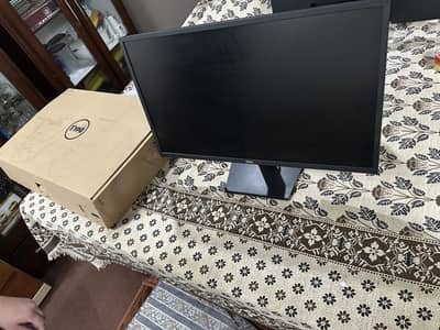 Dell 27” LED E2722H