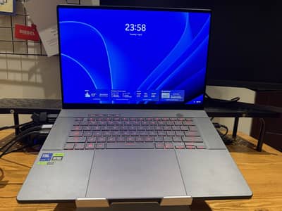 ASUS ROG Zephyrus G16 2024 RTX 4070