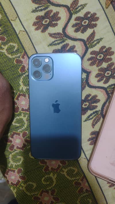 i phone 12 pro