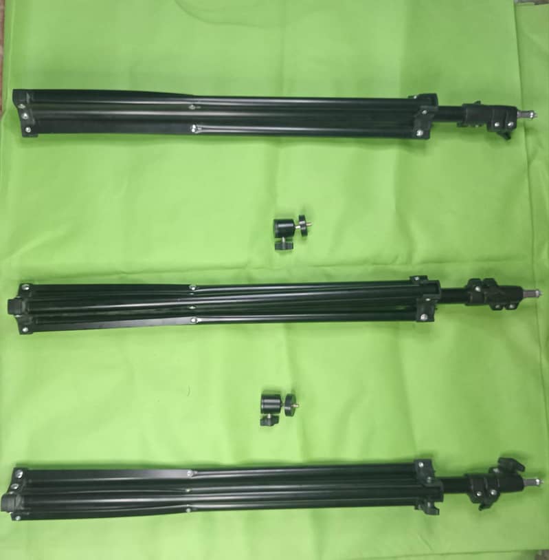 RINGLIGHT WITH STAND 1