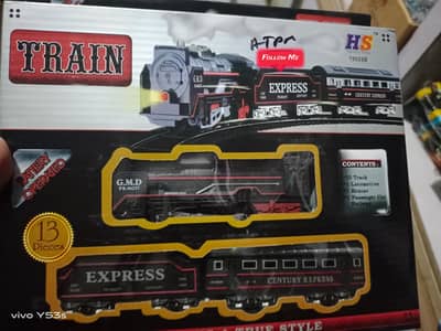 Classic Century Express Battery Operated Train Set - 13 Pieces