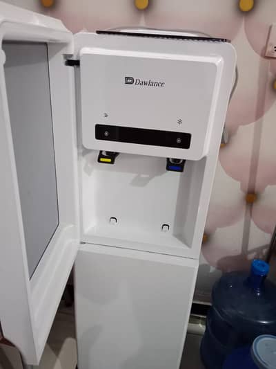Dawlance Water Dispenser