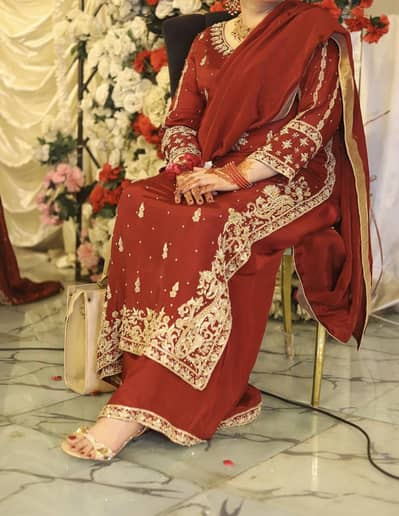 Mehroon heavy dress for sale