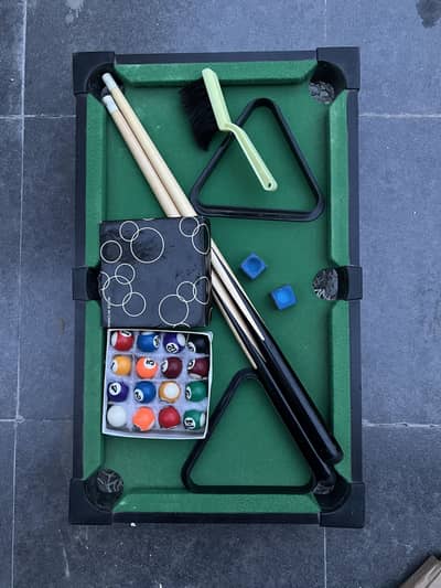 Billiard Snooker 8 ball pool Table