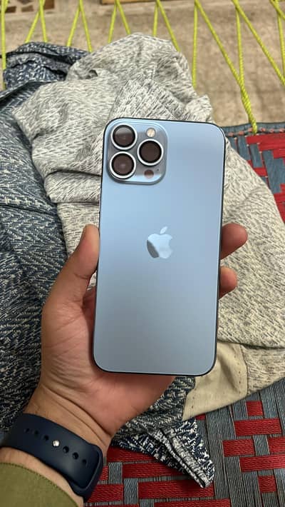 i phone 13 pro max  whatshp num 0313 7114904