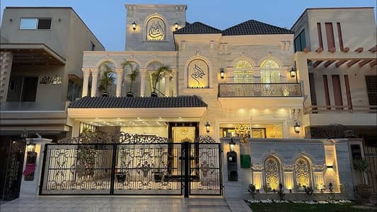 10 Marla Upper Portion For Rent in Wapda Town Lahore.