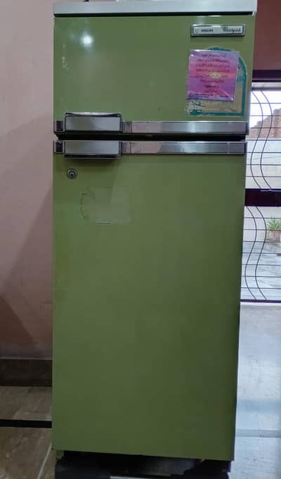 Good condition  active cooling small size