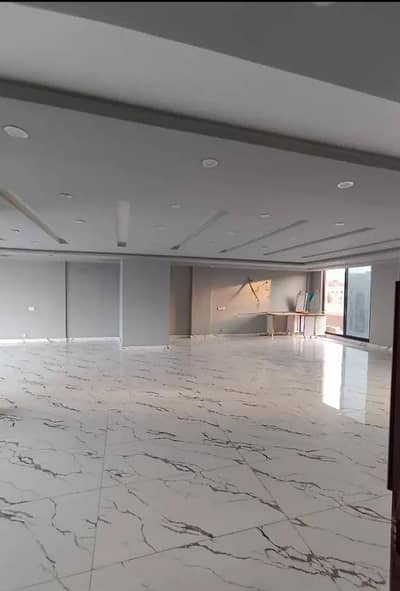 8 Marla Commercial Building Floor Available For Rent In Sector E Bahria Town Lahore