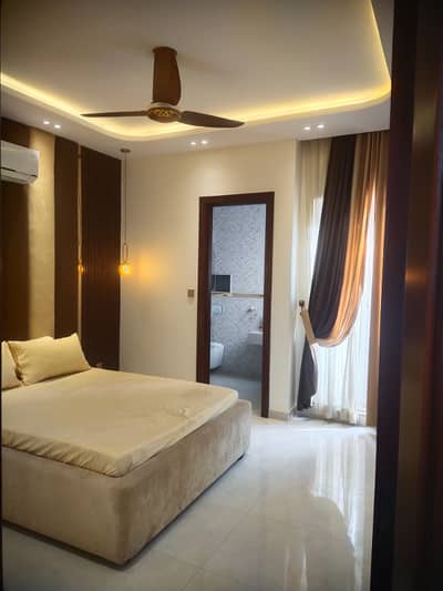 5 Marla Corner Separate Entrance Upper Portion Room For Rent in Wapda Town Lahore.