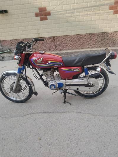 Honda CG 125 Total genuine 2017