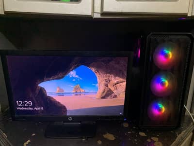 gaming PC with 8gb rx580 with box