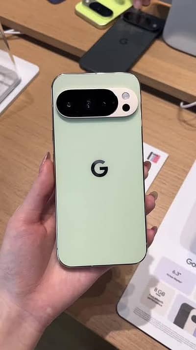 Google pixel 10 lemon green brand new complete box new new new new