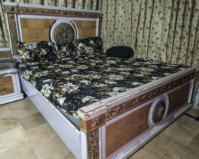 complete bedroom set of deco