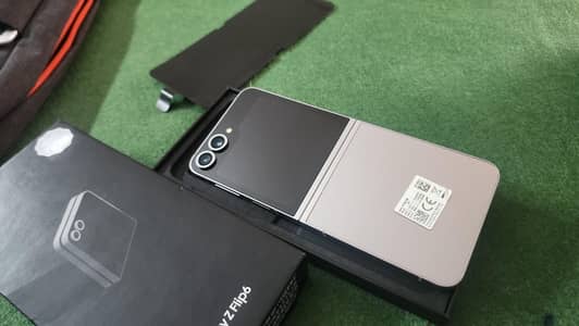 Z FLIP 6 Pta approved 512GB