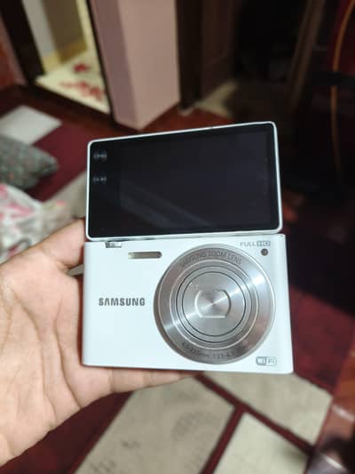 Samsung MV900F Digicam