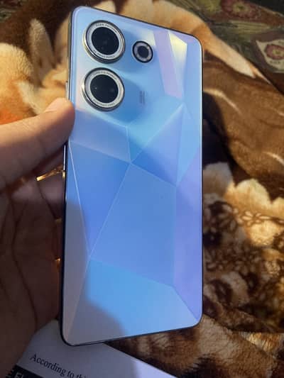 Tecno camon 20 (16-256)