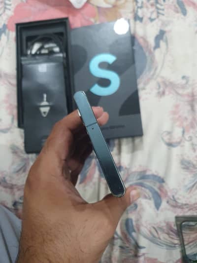 Samsung S22 Ultra Official Approved 256 Gb With FullBox Original Cable