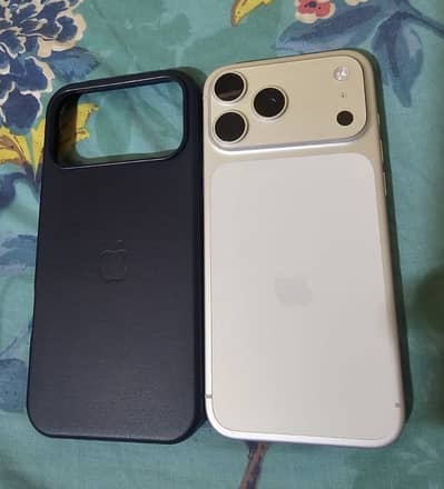 iPhone 17 pro max 256gb UAE version for sell Non PTA condition 10/10
