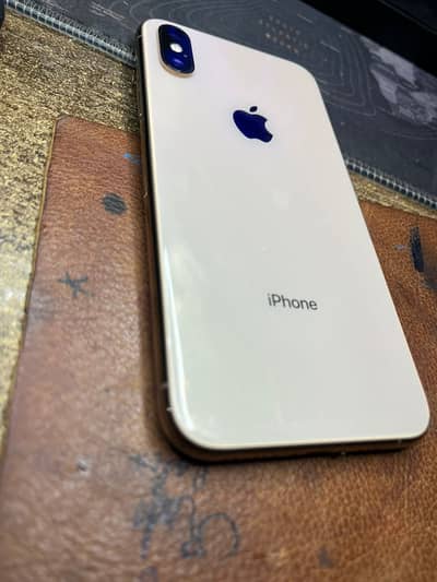 Apple iPhone XS