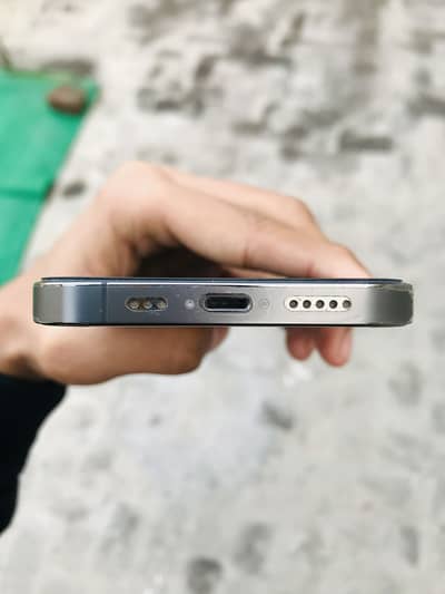 Iphone 13pro pta approved 128gb 71% battery hlt one day battery backup