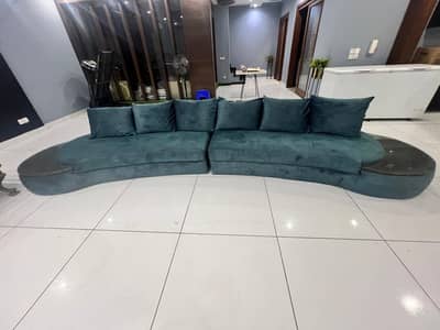 Modern Sofa / Lounge Chair – Comfortable & Stylish