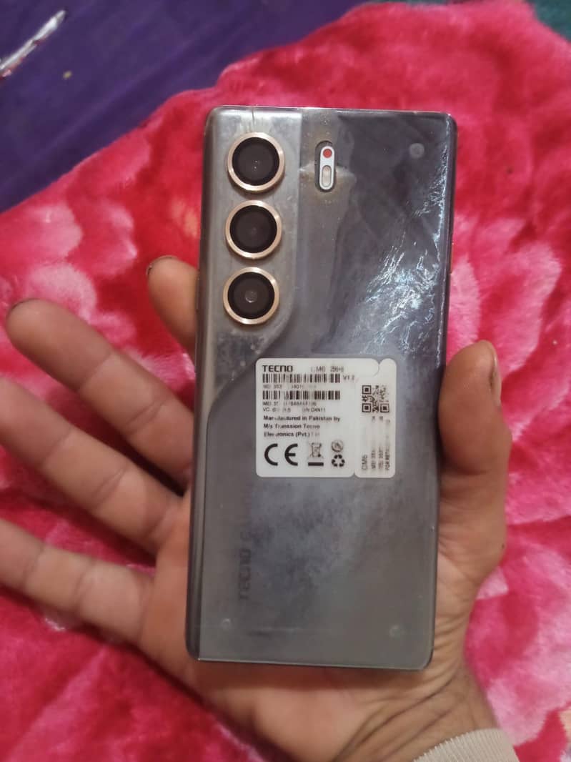 techno camon 40 pro 2