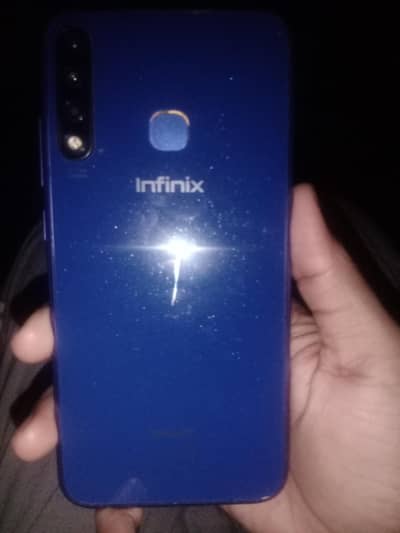 pta hai 3/32 gb battery timeing achi hai gher ka phone hai ladies ka h