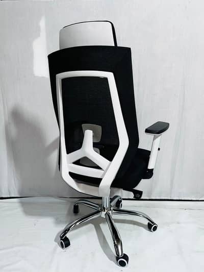 03114765651 Whatsapp details j