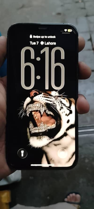 Aoa I am Selling my Iphone 12 pro