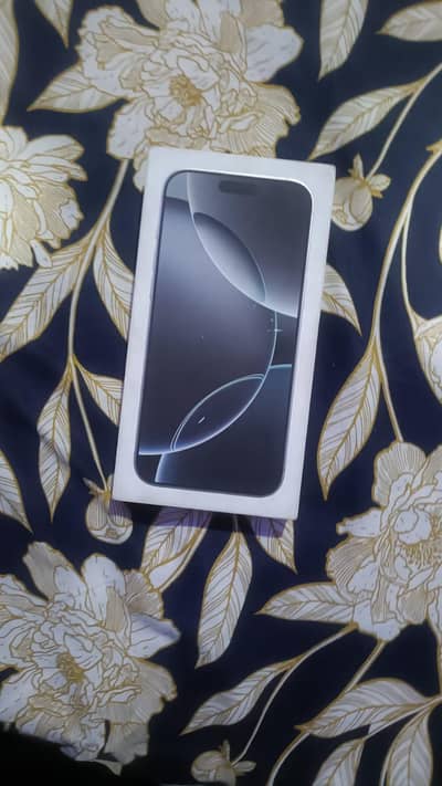 16 pro max weight tetanuim