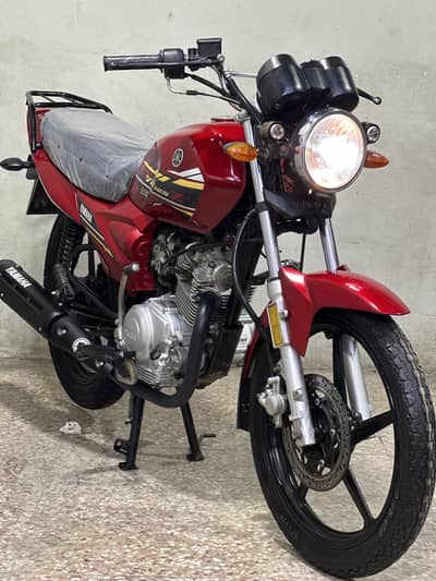Yamaha yb125z dx 2021 model ( low millage )