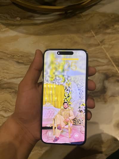 iPhone 15 pro Max jv GB-256. only back break bahke all ok