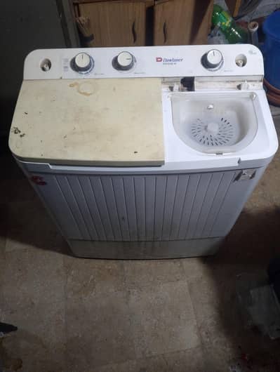 Dawlance washing machine in good condition for sale