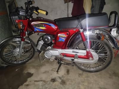Yamaha royals A 2 Z new fresh condition