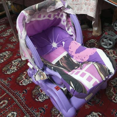 Carry cot 3 in 1