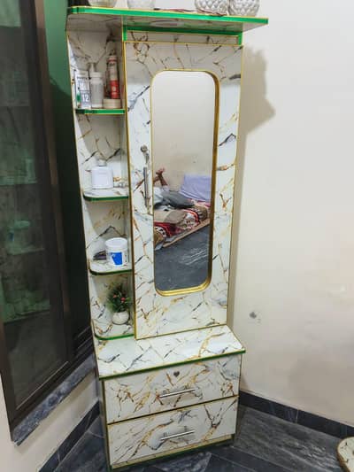Smart Dressing Table
