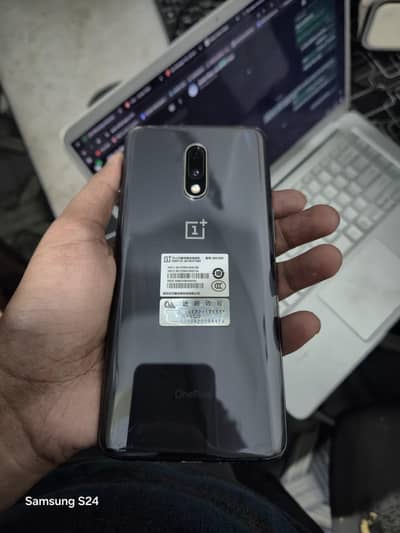 OnePlus 7 | 8/256