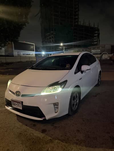TOYOTA PRIUS 2012/16 FOR SALE