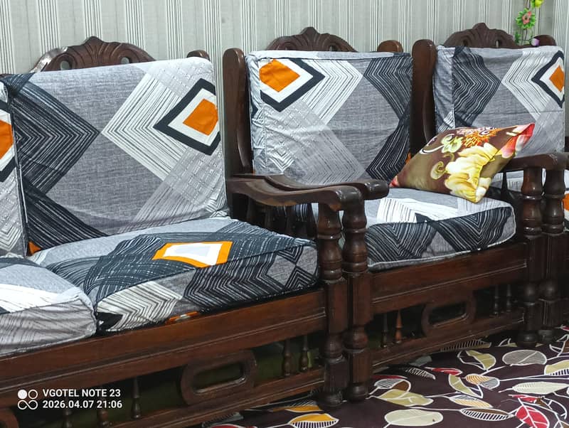 فائیو سیٹر صوفہ 2