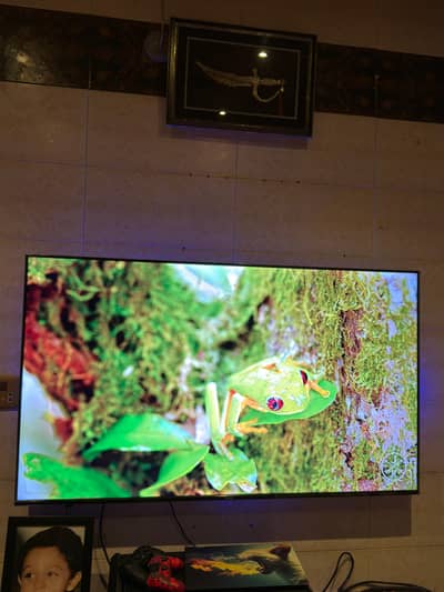 58" inch led hai 1 saal se use kerhe hain original 10/10 condition