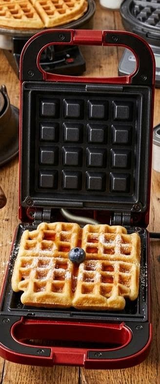 American waffles maker