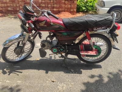 Honda cd 70 urgent sell need cash documents clear ha
