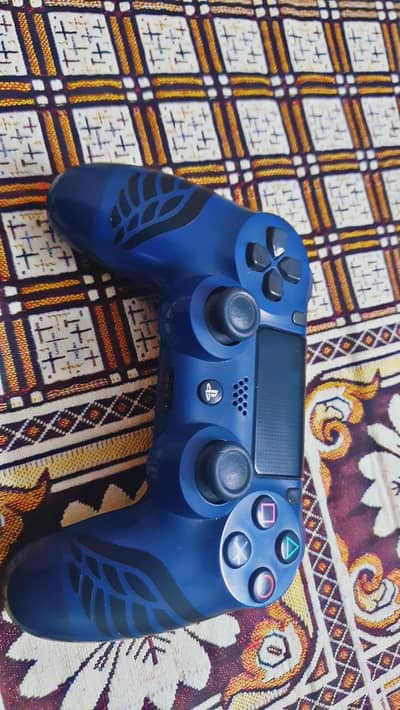 play station 4 controller