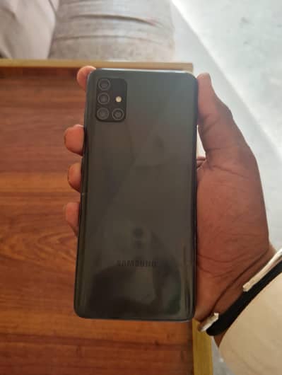Samsung A51