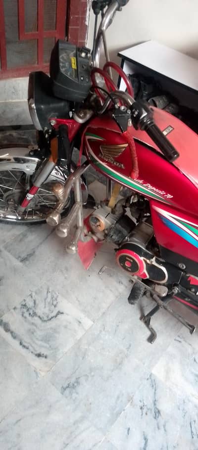 Honda 70 15 model first owner