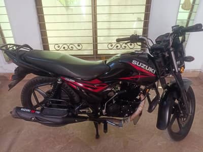 GS 150 2018 model urgent sale connect Whatsapp 033/14/16/274